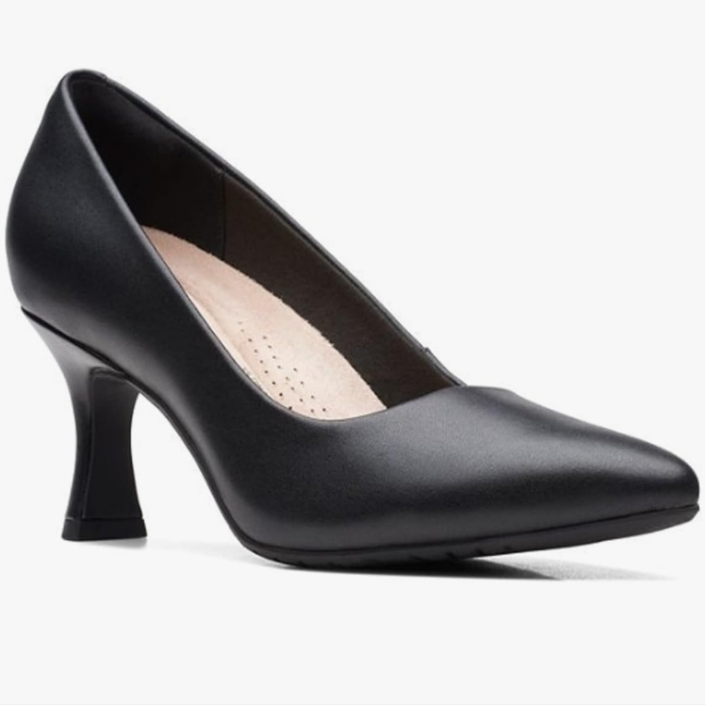 Clarks Black Sculptural Heel Pumps 10W